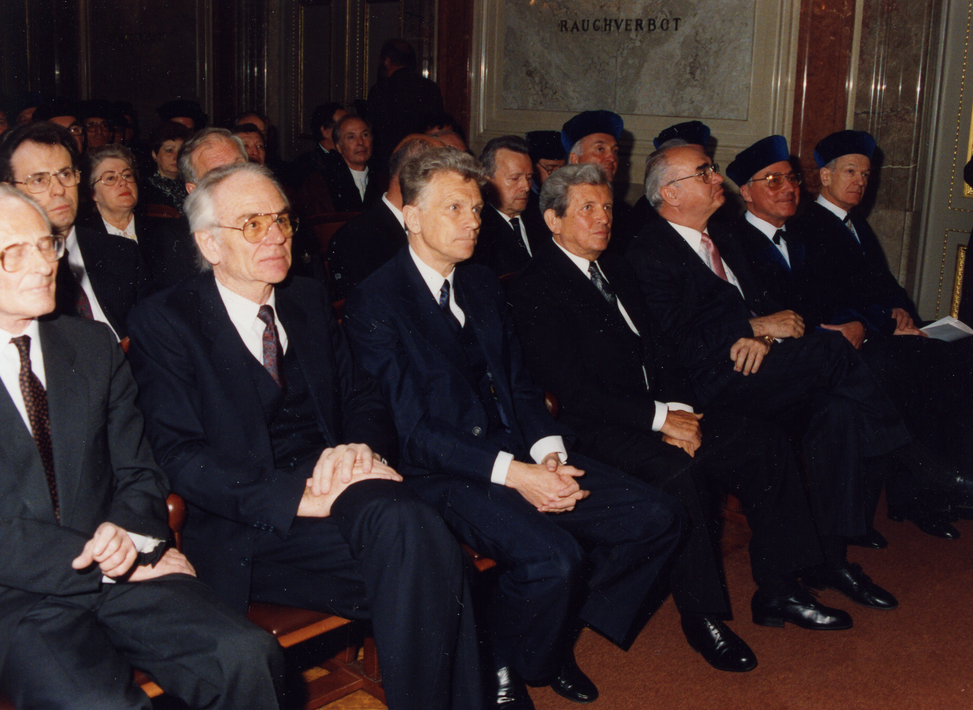 1992 Ehrendoktorat VUW (2)